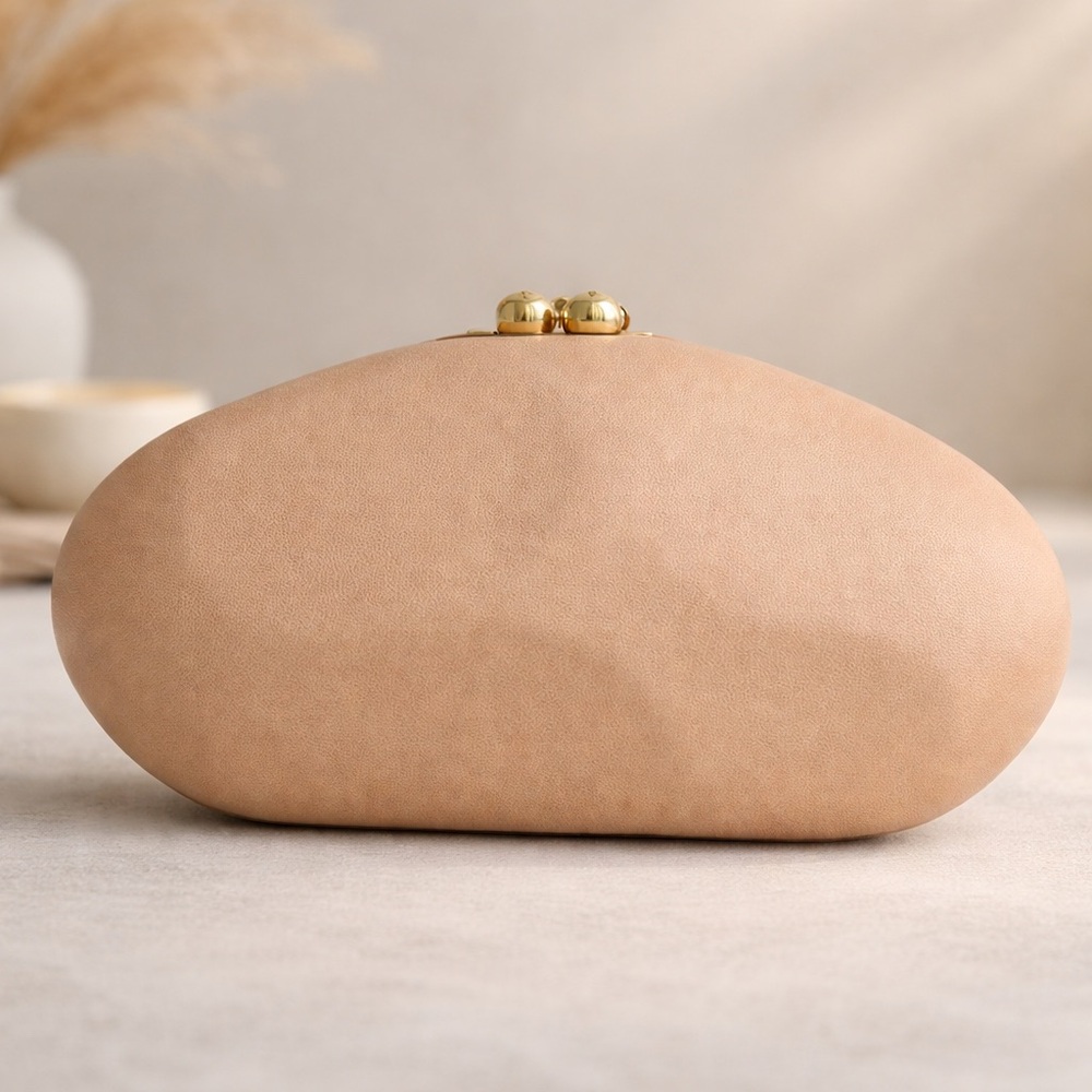 Nude Oval Clutch | Gold Clasp Evening Bag - Picture 2 of 6